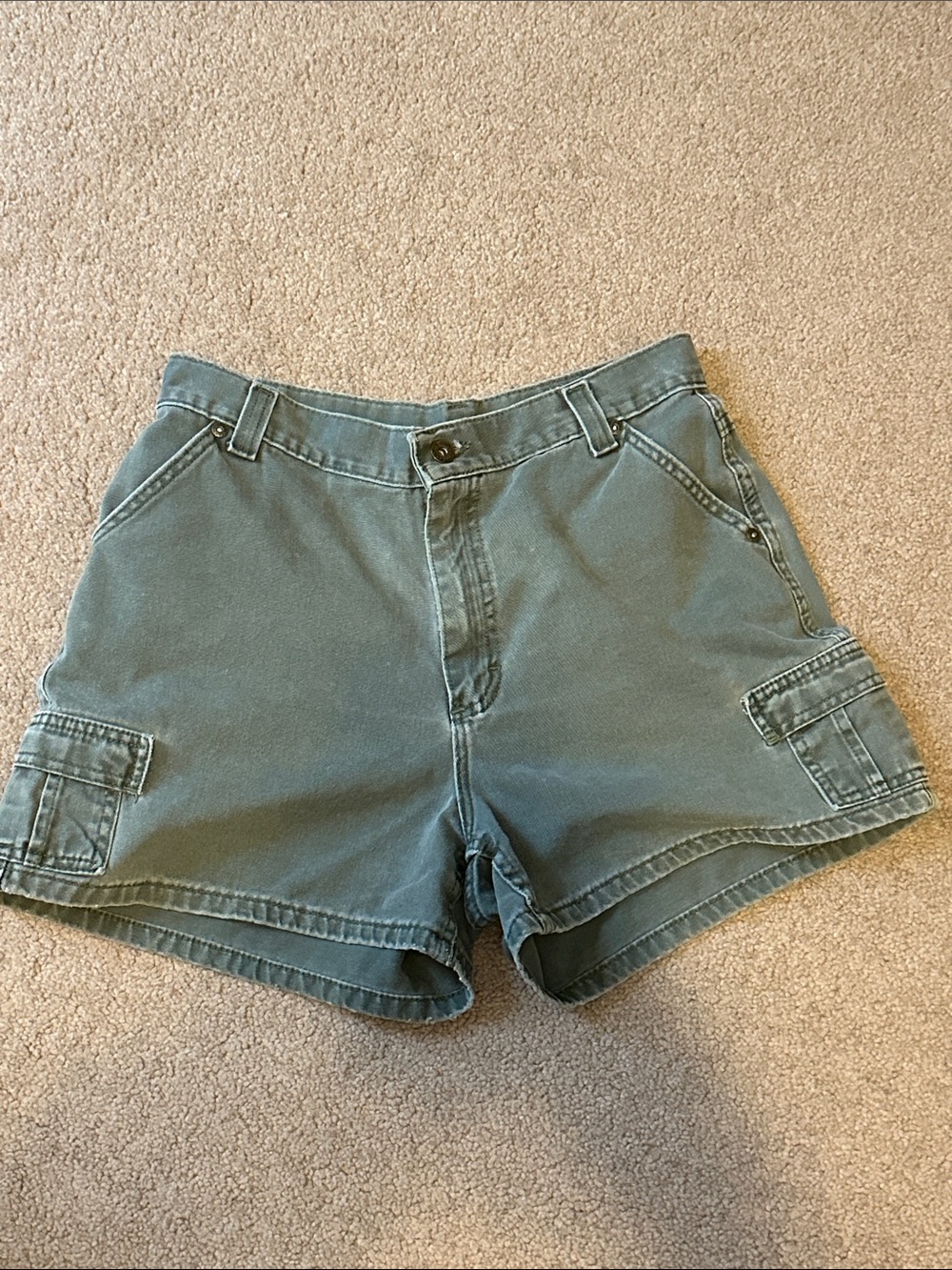 Lee Women's Cargo Shorts in Olive